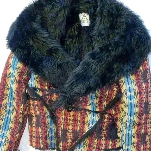 UNIF Aztec print faux fur jacket - Picture 4 of 9